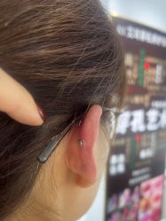 -AI艾耳·专业手工耳洞·穿孔美学馆