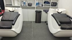 -Hair Co.一间沙龙