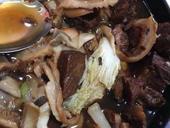 -赵家牛肉砂锅(台西三路店)
