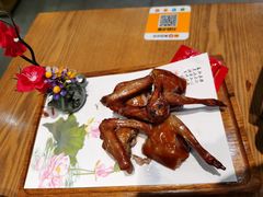 烤乳鸽-猪腰世家·粤菜猪腰汤(江西路店)