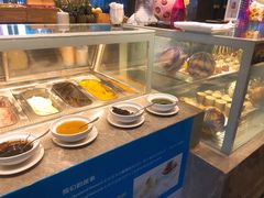 -武汉世茂希尔顿酒店·汇·全日餐厅