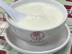 华心鲜乳炖蛋白-香港華心糖水鋪(南西总店)