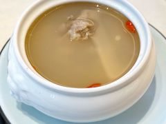 是日例汤-香港狮子山下·明星粤菜餐厅(北苑店)