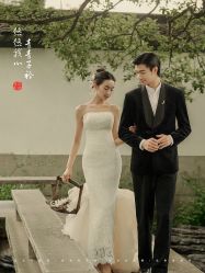 -雪中彩影婚纱摄影·微光艺术中心