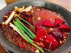 -黄潇洒老火锅(九眼桥宏济巷店)