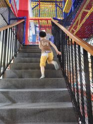 -动力星球家庭亲子游乐中心