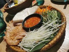 泰北炭烧猪颈肉-迷你椰·泰式大排档(共康店)