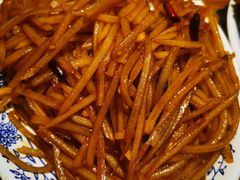 -老天桥酱肉烧饼夹肘子(天桥店)
