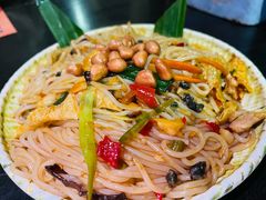 老表记爆炒螺蛳粉-老表记广西宵夜螺蛳鸭脚煲(西大店)