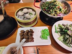 -莲餐厅·湖北菜·潜江小龙虾店(愚园路店)
