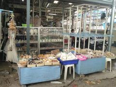 -拉威海鲜市场