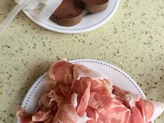 -鑫海汇海鲜烤肉火锅自助(七彩城店)