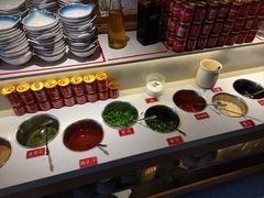 调料台-山悦里 山野·鲜火锅(罗斯福广场店)