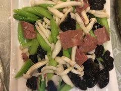 -迎宾大酒店(东北大马路店)