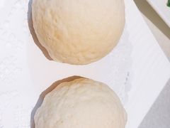 脆皮流沙包-皇朝会.经典传统粤菜(外滩店)