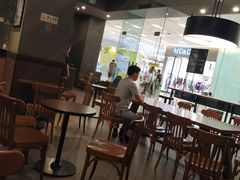 大堂-星巴克(南京弘阳购物中心店)