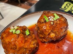 鸭黄狮子头-梅飞酒家(桑园路店)