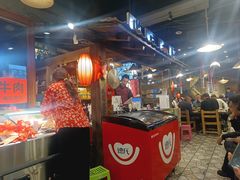 -破瓦寒窑·地摊烤羊排