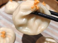 蟹黄灌汤包（6个装）-如轩·海鲜砂锅粥·潮汕菜(海珠店)