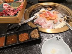 -烤路里·韩国品质自助烤肉(石路天虹4号店)