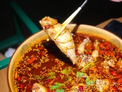 -同蛙阁美蛙鱼头火锅