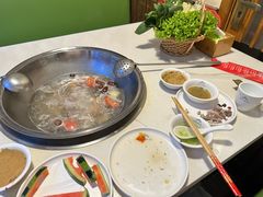 -313羊庄·荣耀·内蒙烧麦(亚运村店)