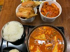 -米屋石锅拌饭(师大店)