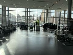 -天津波士信达奔驰4S店(卫津南路店)