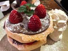 草莓巧克力苏芙里-MIKAKU(万达广场上海宝山店)