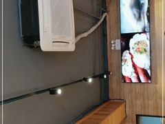 -管氏翅吧(护国寺店)