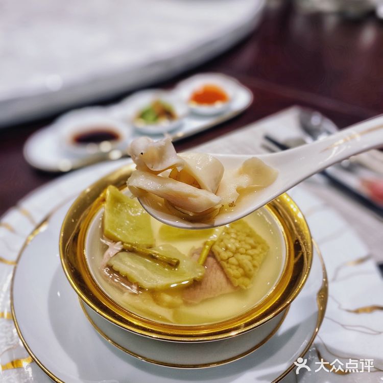 价值2200元的明炉烧响螺你吃过没？