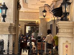 -B&C黄油与面包·THE GARDEN BAKERY概念店(世纪汇店)