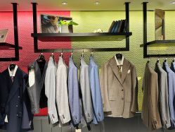 -BRANS PORO布朗斯伯勒西装高级定制·瑞璞西装(金陵店)