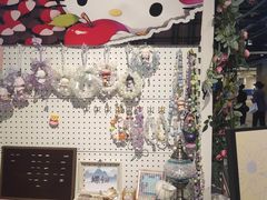 -郑在DIY·潮玩银饰绘画手作(中央大道旗舰店)