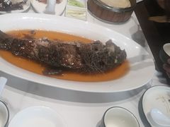 -梅利汴京烤鸭•开封豫菜地标店(东大街店)