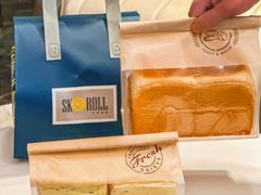 -SKROLL卡特司库·蛋糕定制·生吐司·司康(古北程家桥店)