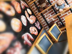 -焙丽拾光(麦凯乐直营店)