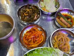 -豚豚家돈돈가韩国锅盖烤肉(新北万达店)