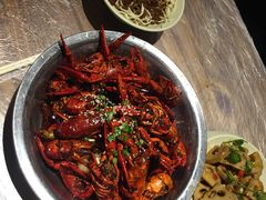 -巴厘龙虾·榜首油焖大虾(音乐学院·沿江酒馆店)
