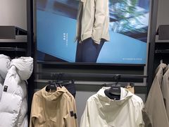 -迪桑特DESCENTE(青岛山东路万象城店)