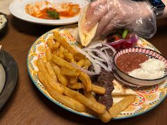 土耳其牛肉混盘-Uncle Kosto科斯托·中东菜