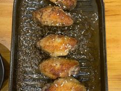 料理烤焦香翅中-老东镇啤酒屋海鲜加工·蒸汽海鲜·海鲜烧烤(台东店)