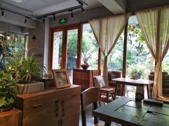 靠窗位-时光花园(白鹭洲店)