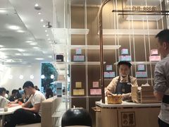 -奈雪的茶(华侨城创意园店)