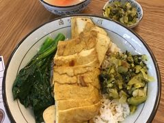 -狮头牌卤味研究所·卤味饭(花城汇南区店)