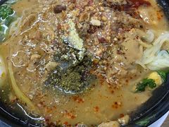 -曹宝林砂锅麻辣烫(星光路店)