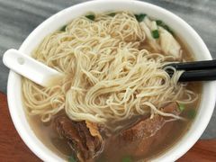 牛腩面-周门传统竹升面
