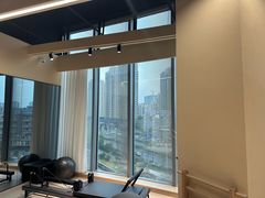 -乐刻瑜伽·普拉提·小瑜荚YogaPod(滨江银泰店)