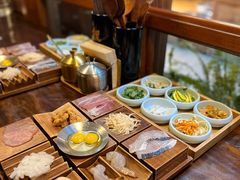 -银米·云南传统过桥米线(双廊黑金冠店)