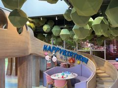 -水桶王国主题餐厅·聚会·生日派对·亲子活动·家庭套餐(亚龙湾希尔顿店)